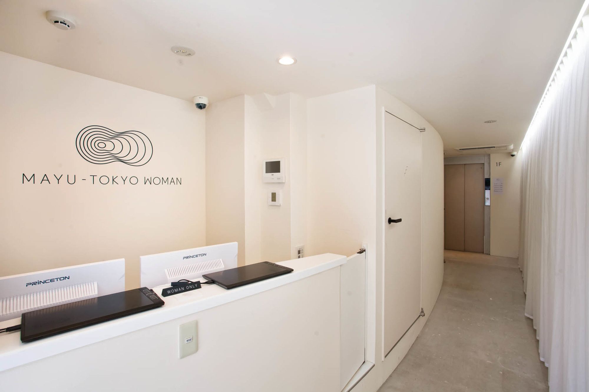 Mayu Tokyo Woman Εξωτερικό φωτογραφία